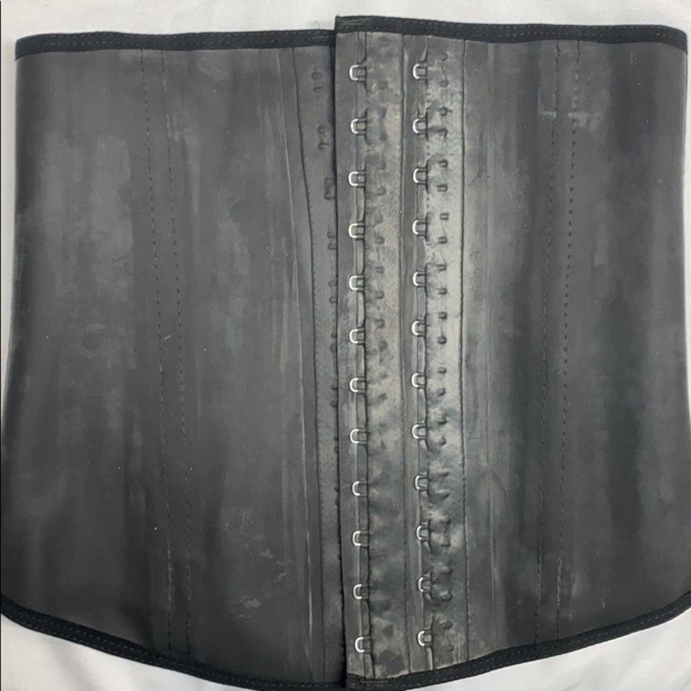 Waist Trainer size medium